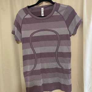Lululemon swiftly tech short sleeve